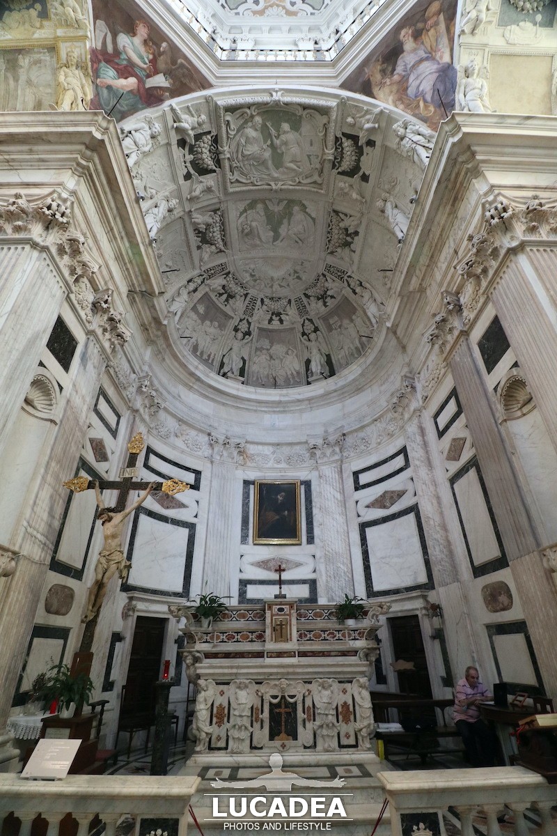 San-Pietro-in-banchi_05