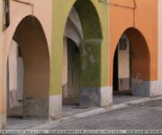 I portici di Varese Ligure