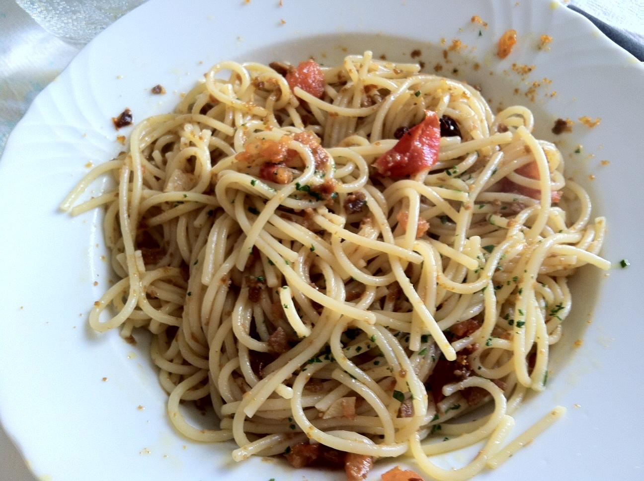 Spaghetti con sugo di bottarga