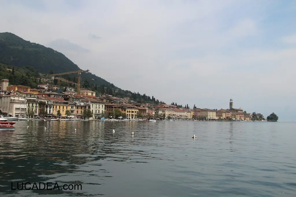 La cittadina di Salò sul Lago di Garda