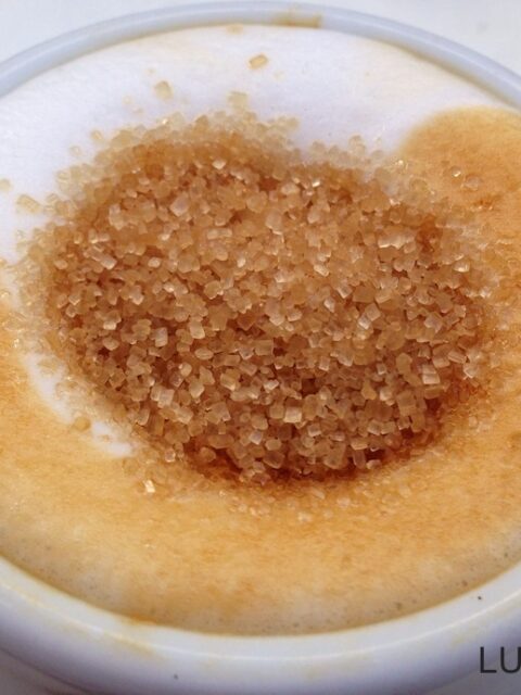 Zucchero nel cappuccino