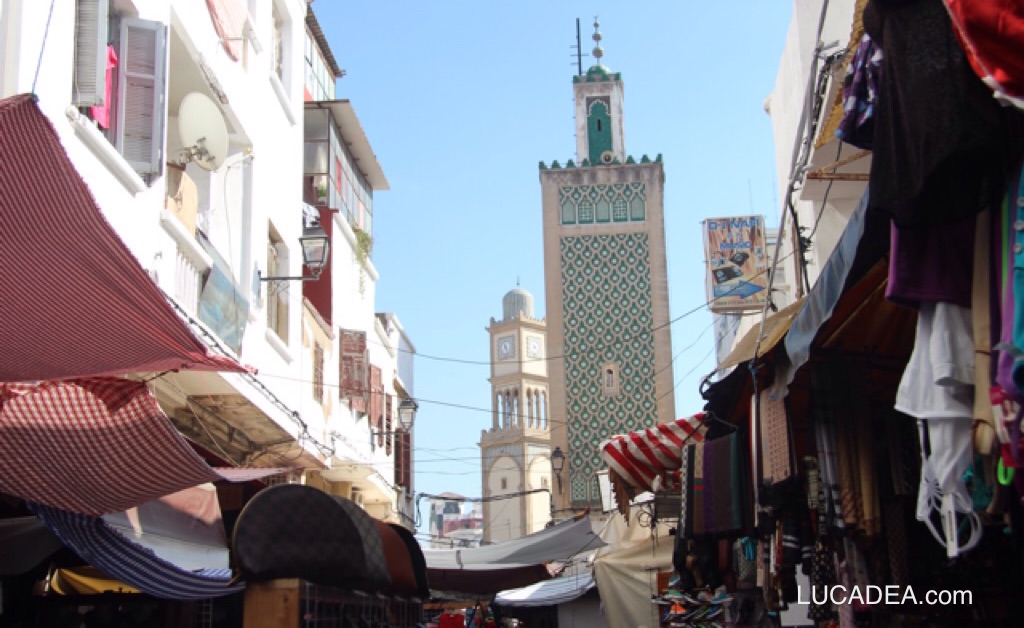 Casablanca tra bazar e minareti