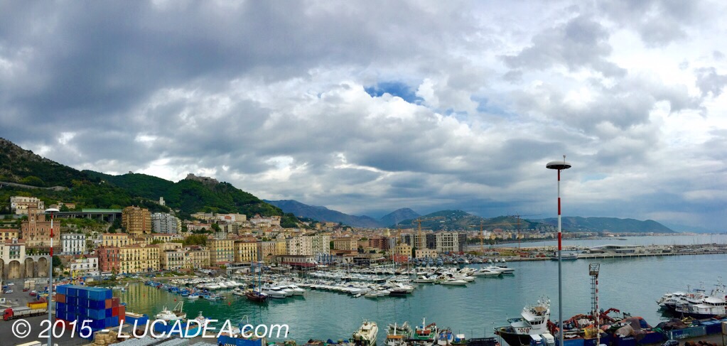 Salerno vista dal porto