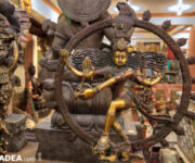 Statue di divinità indiane indù: in bronzo, osso e legno