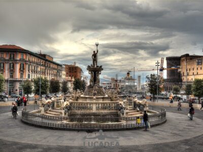 Fontana del Nettuno a Napoli