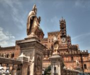 Le statue della Cattedrale di Palermo