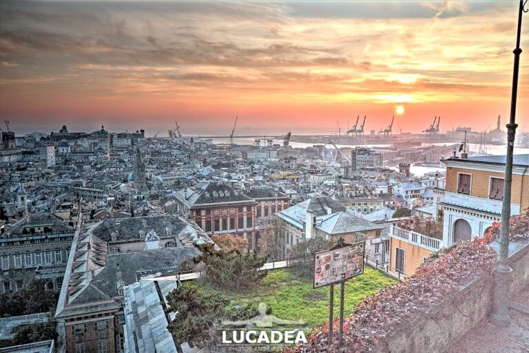 La vista dal belvedere Montaldo a Genova