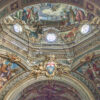 La cupola del Santuario della Guardia alle spalle di Genova