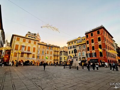 La bella piazza Mazzini a Chiavari