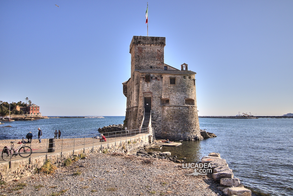 Il Castello sul mare a difesa e simbolo di Rapallo