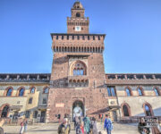 La celebre Torre del Filarete del Castello Sforzesco di Milano