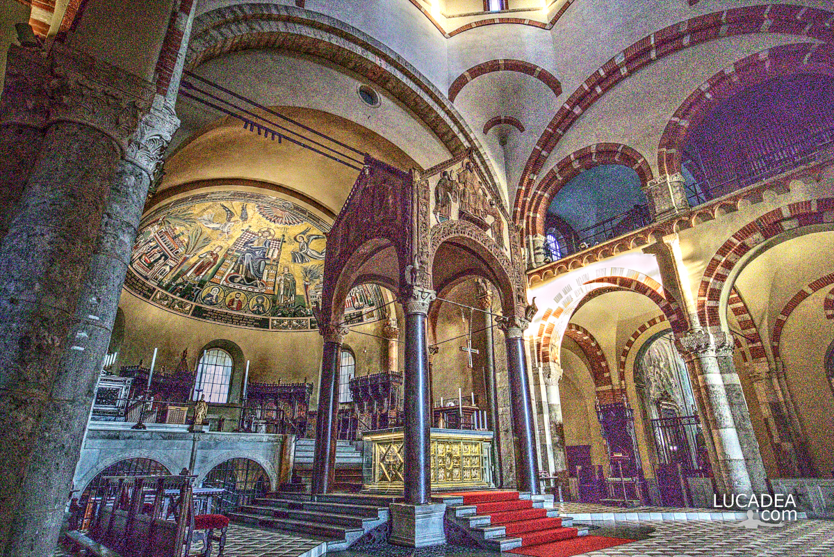 L’altare maggiore della Basilica di Sant’Ambrogio a Milano