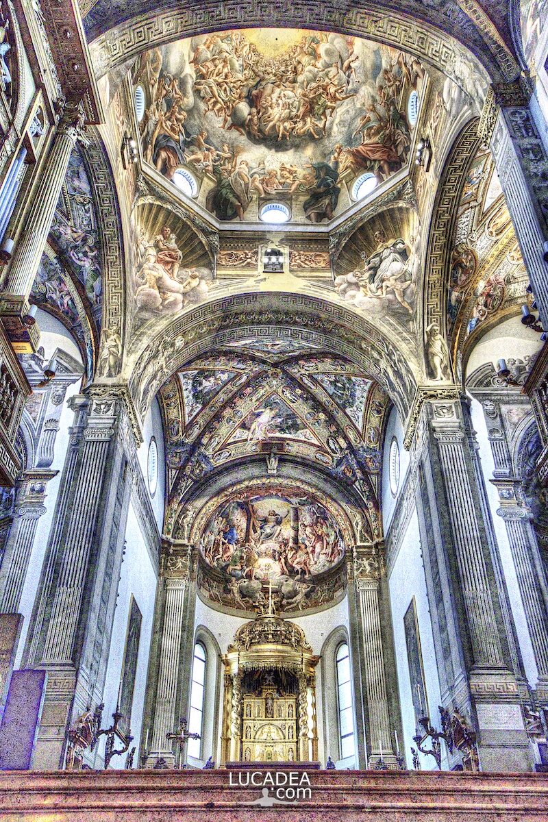 La splendida cupola e l'abside del Duomo di Parma