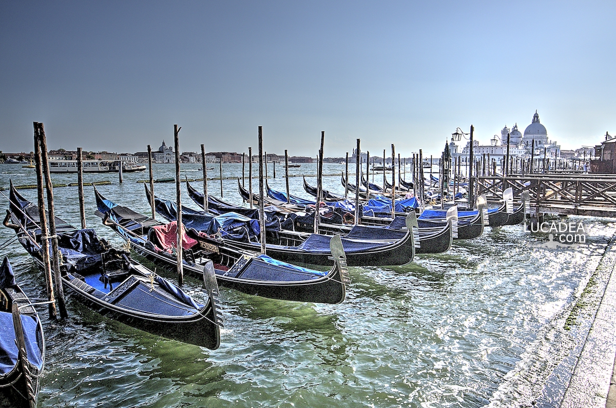 Le gondole, uno dei simboli di Venezia