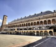 Il celebre Palazzo della Ragione a Padova