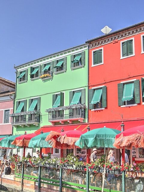 Le splendide e famose case colorate di Burano vicino a venezia