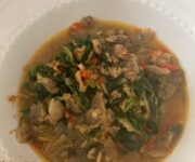 Ricetta Thailandese: vongole e basilico saltati in padella