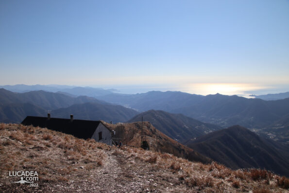 Il Monte Caucaso e la splendida vista sulla Liguria di Levante
