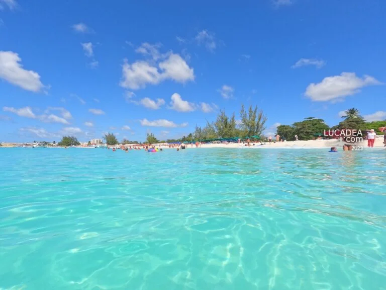 Mare da sogno: Carlisle Bay nell'isola di Barbados