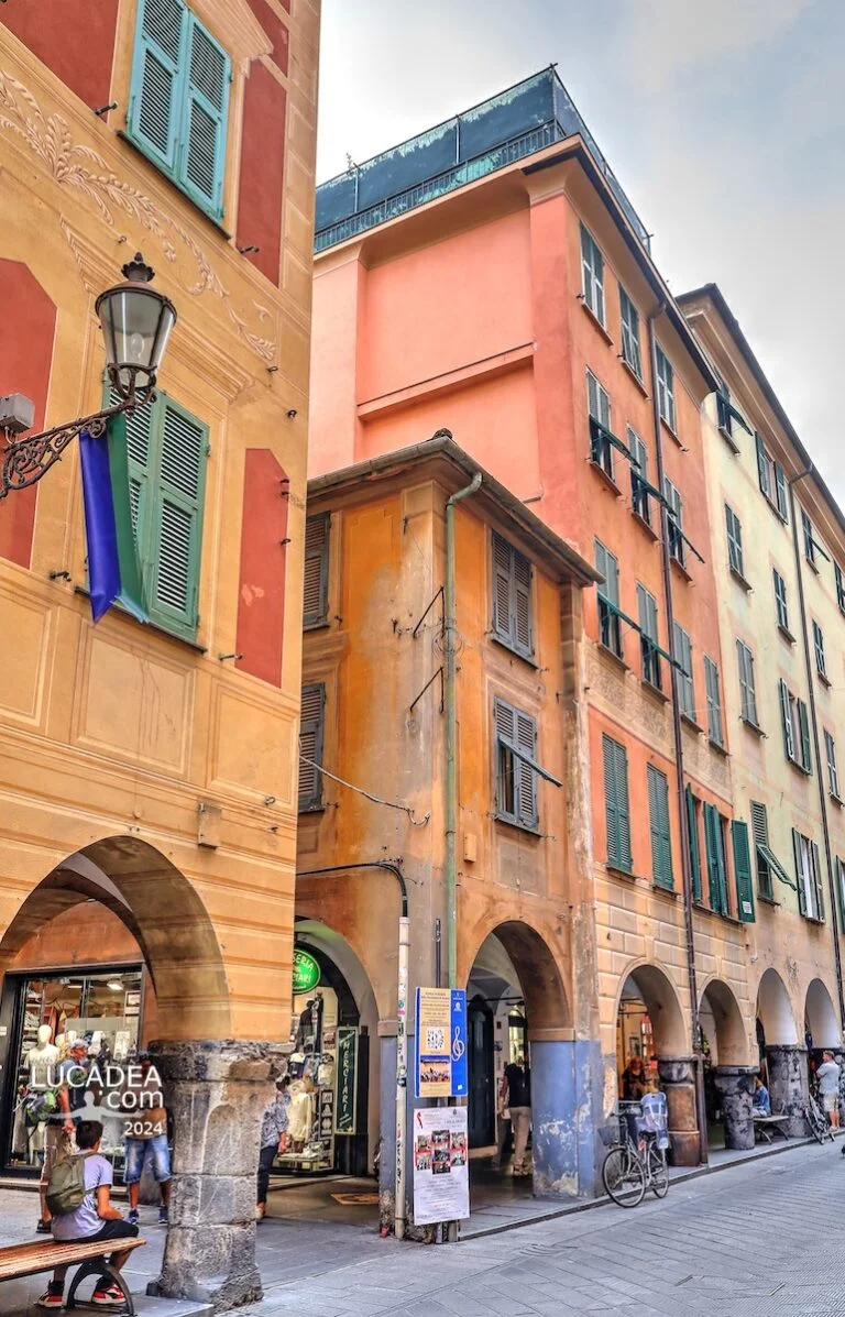 Palazzi nel Caruggio Dritto di Chiavari