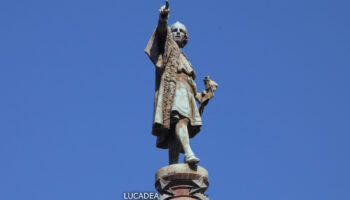 La statua di Cristoforo Colombo a Barcellona
